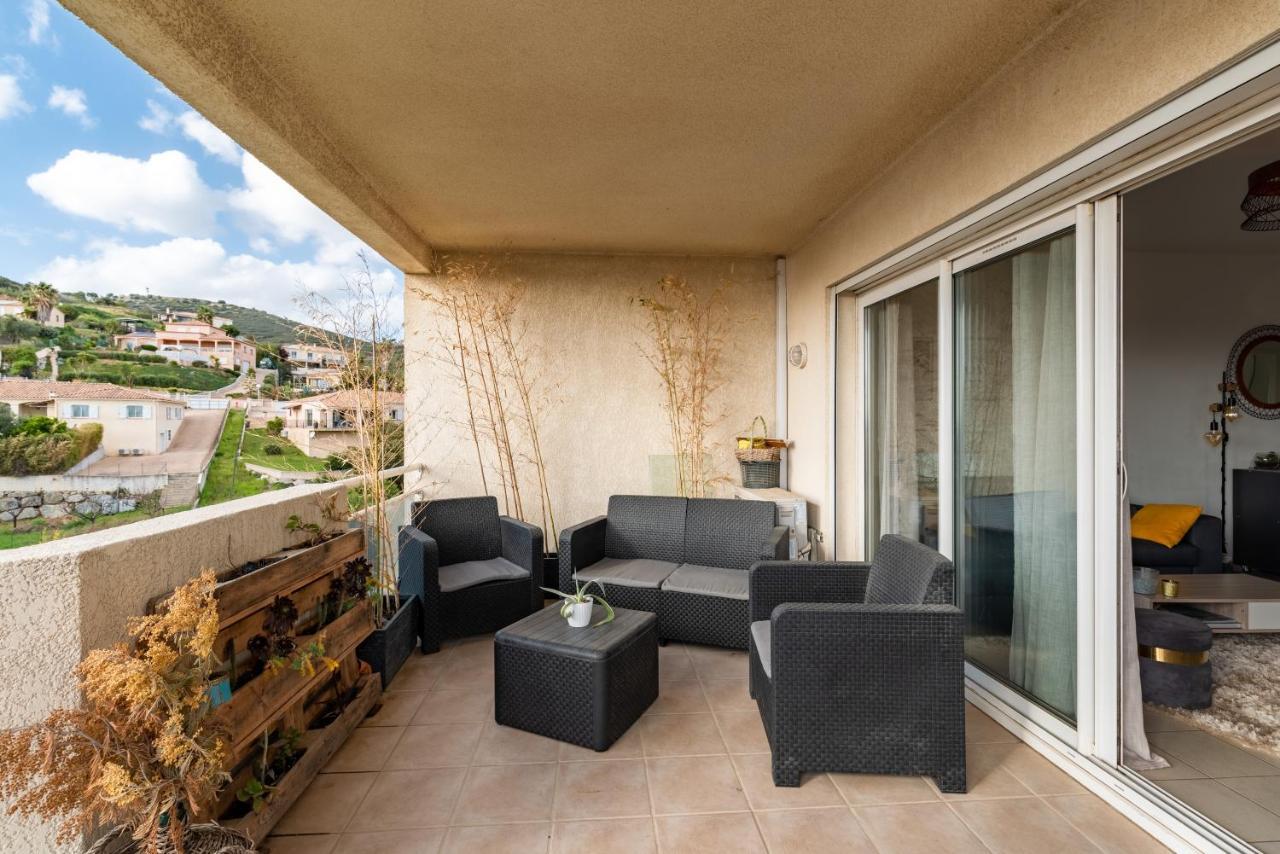 U Nidu - à Ajaccio, Magnifique appartement 4 couchages vue mer Ajaccio  Extérieur photo